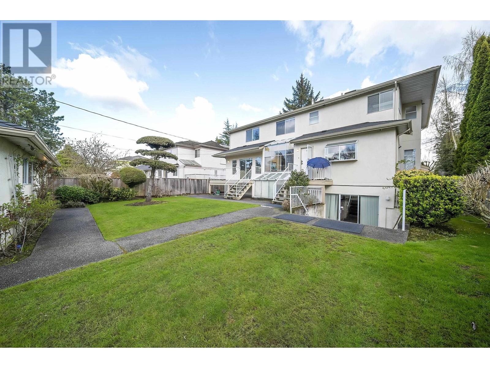 6009 Selkirk Street Property Photo 25