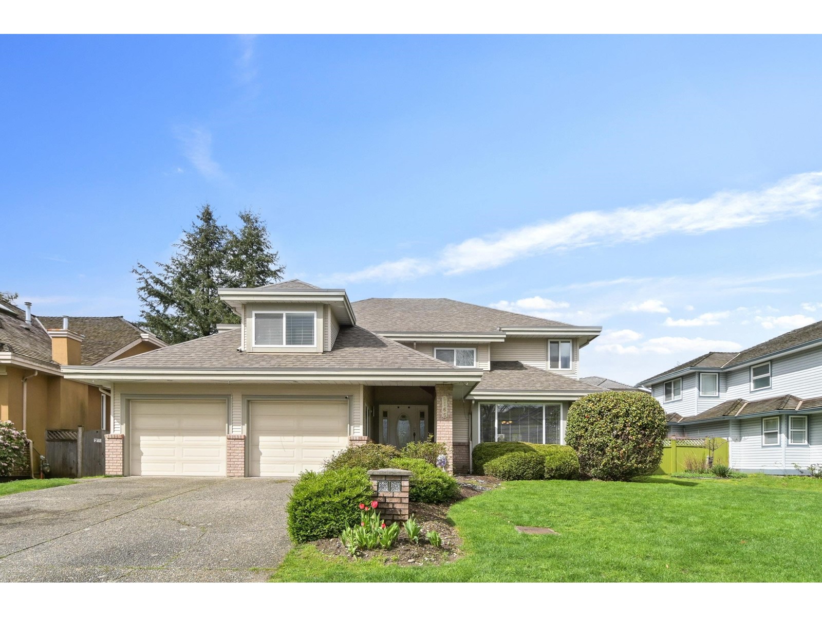 9165 159 STREET Property Photo 1