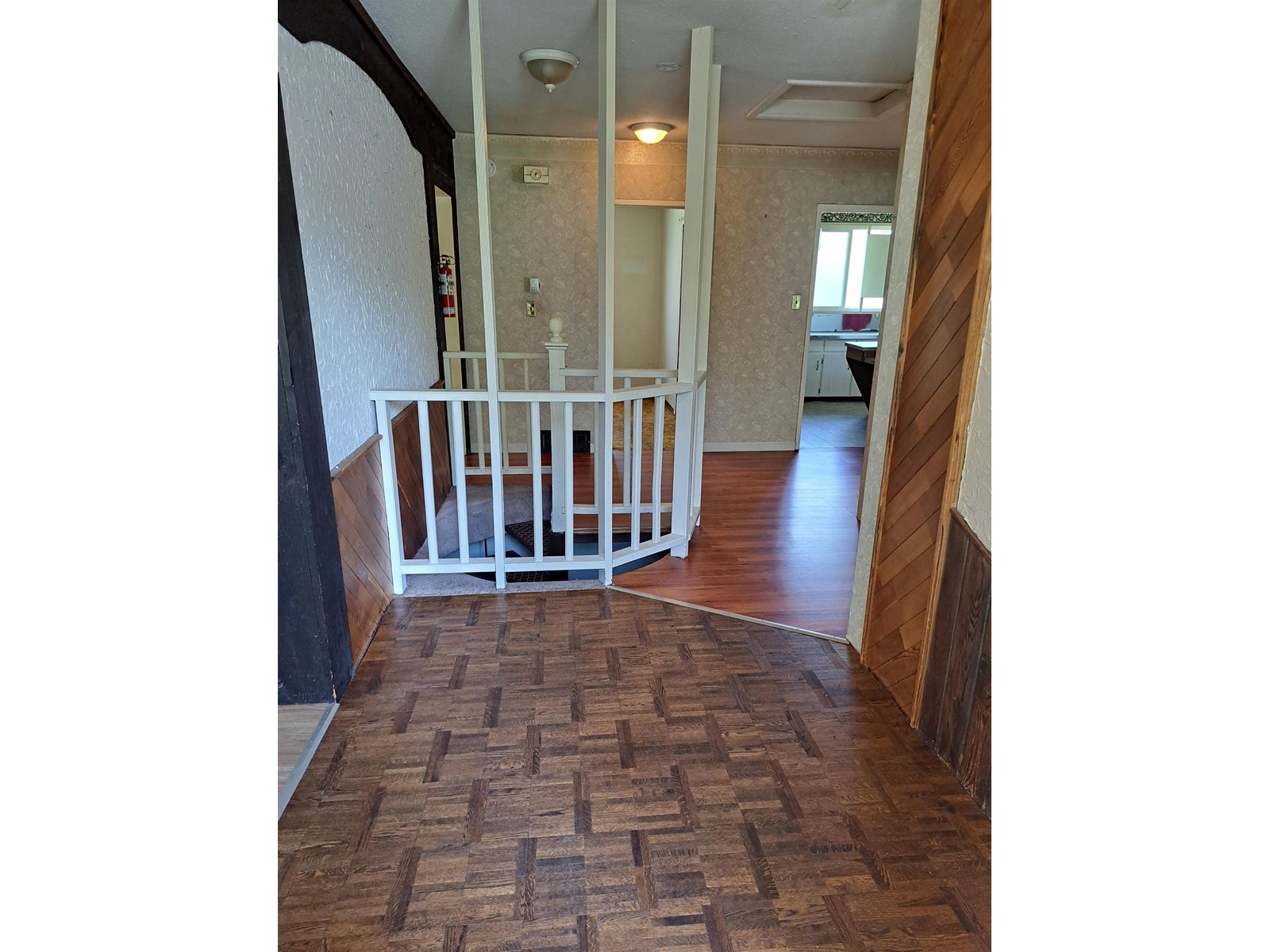 14073 113 Avenue Property Photo 3