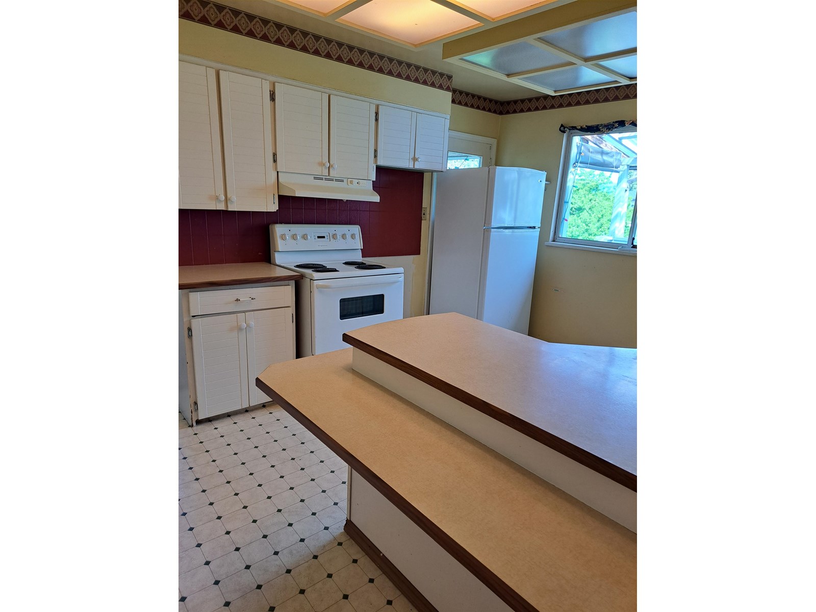 14073 113 Avenue Property Photo 8