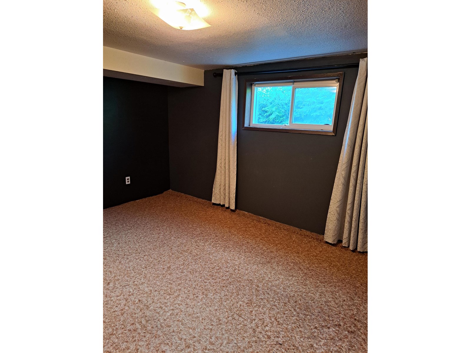 14073 113 Avenue Property Photo 20