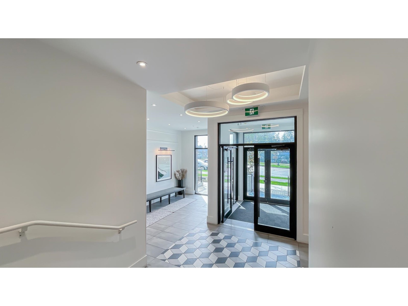 404 13929 105 Boulevard Property Photo 4