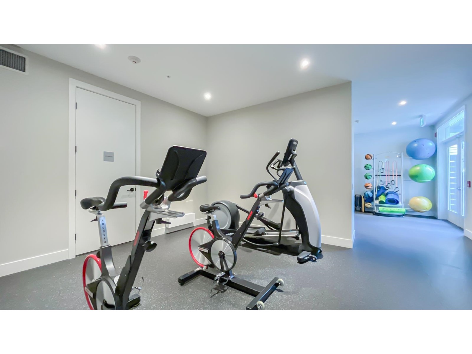 404 13929 105 Boulevard Property Photo 21