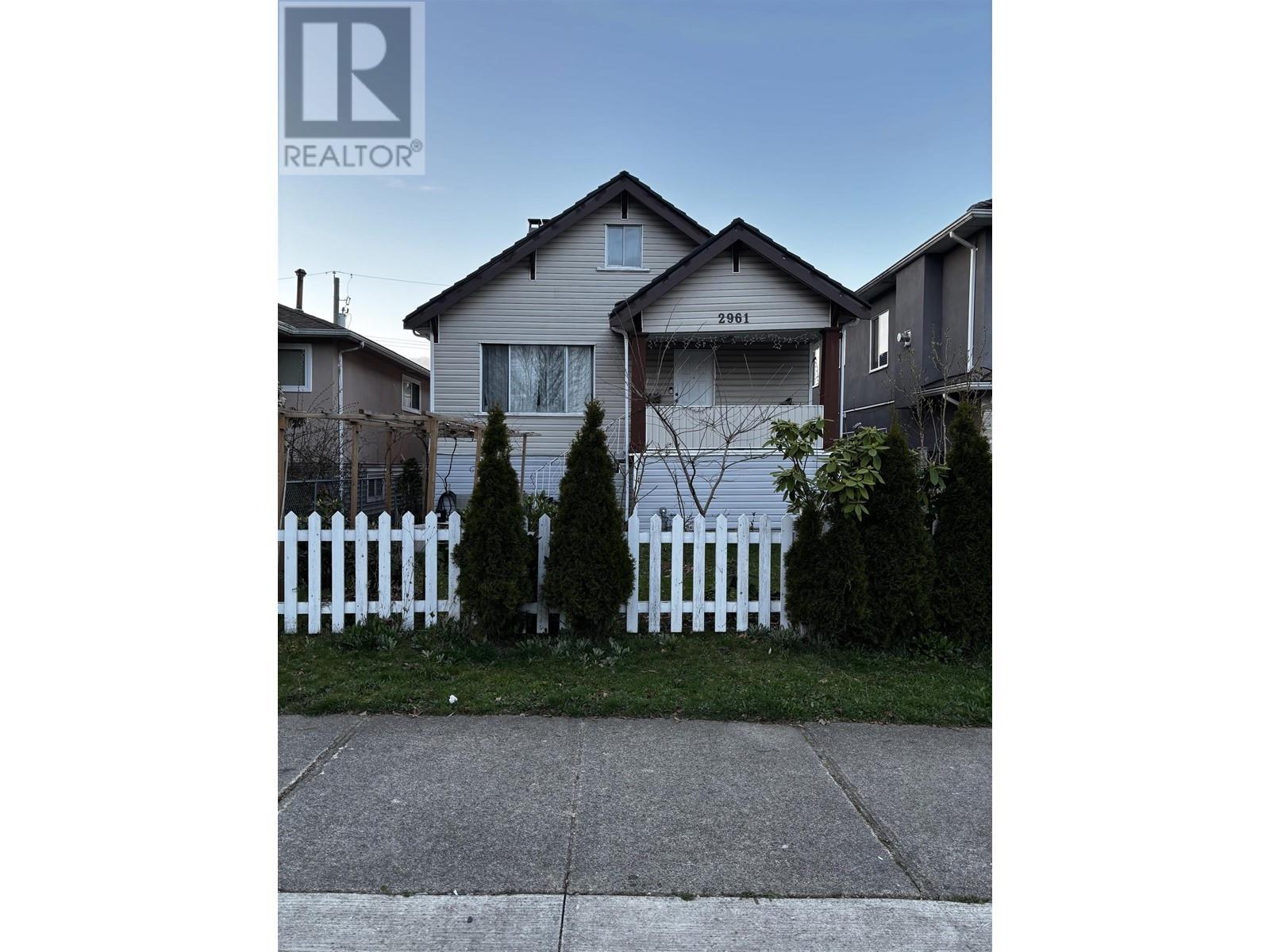 2961 E 29TH AVENUE Property Photo 1