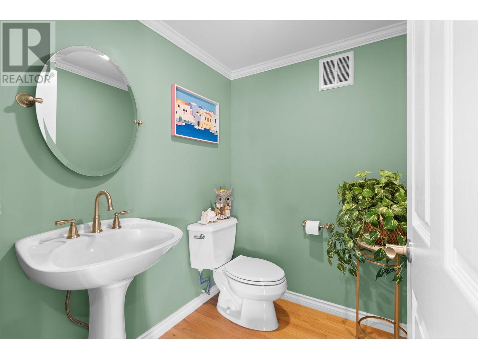 4635 Caulfeild Drive Property Photo 17