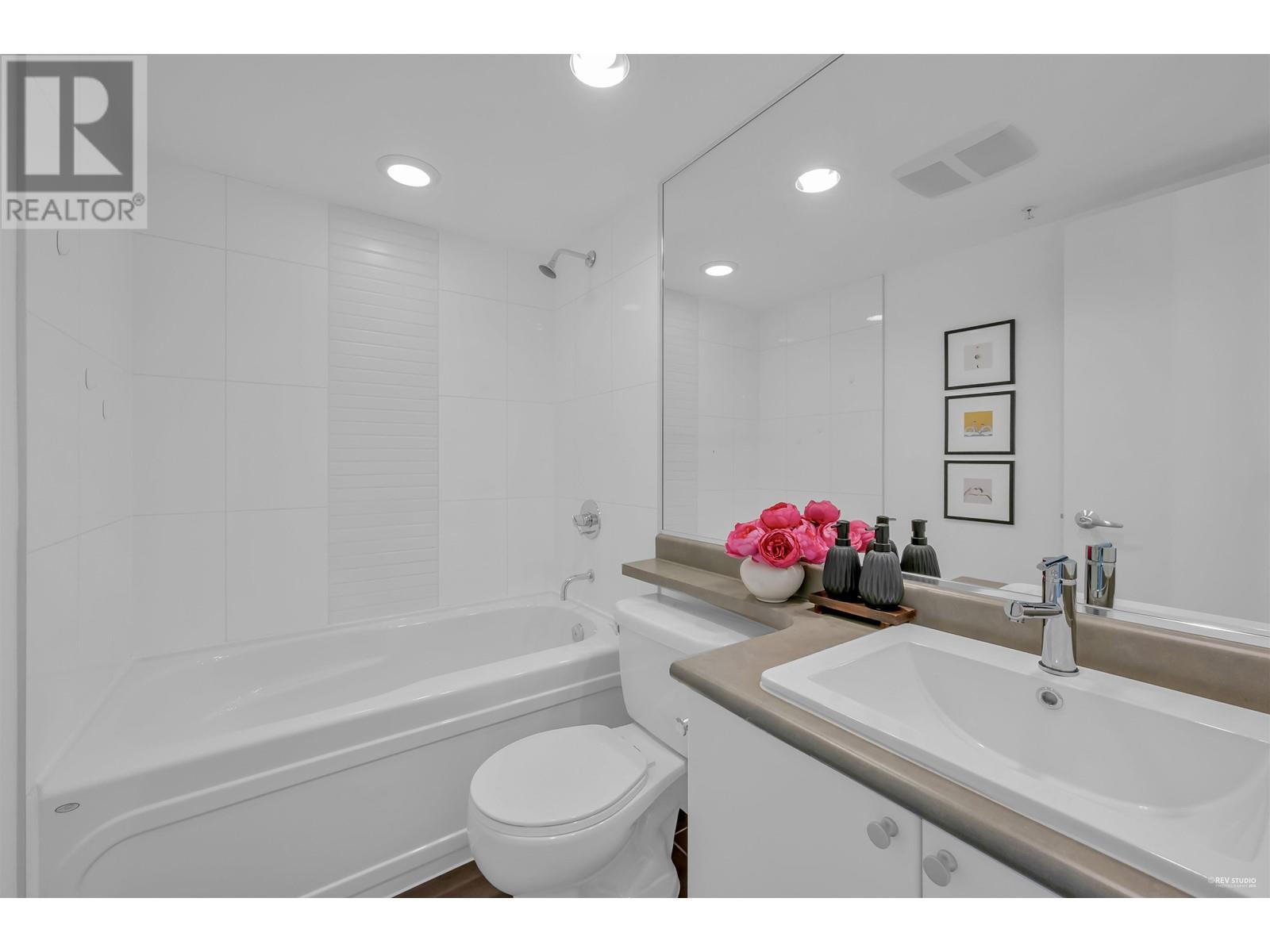 511 7088 Salisbury Avenue Property Photo 22