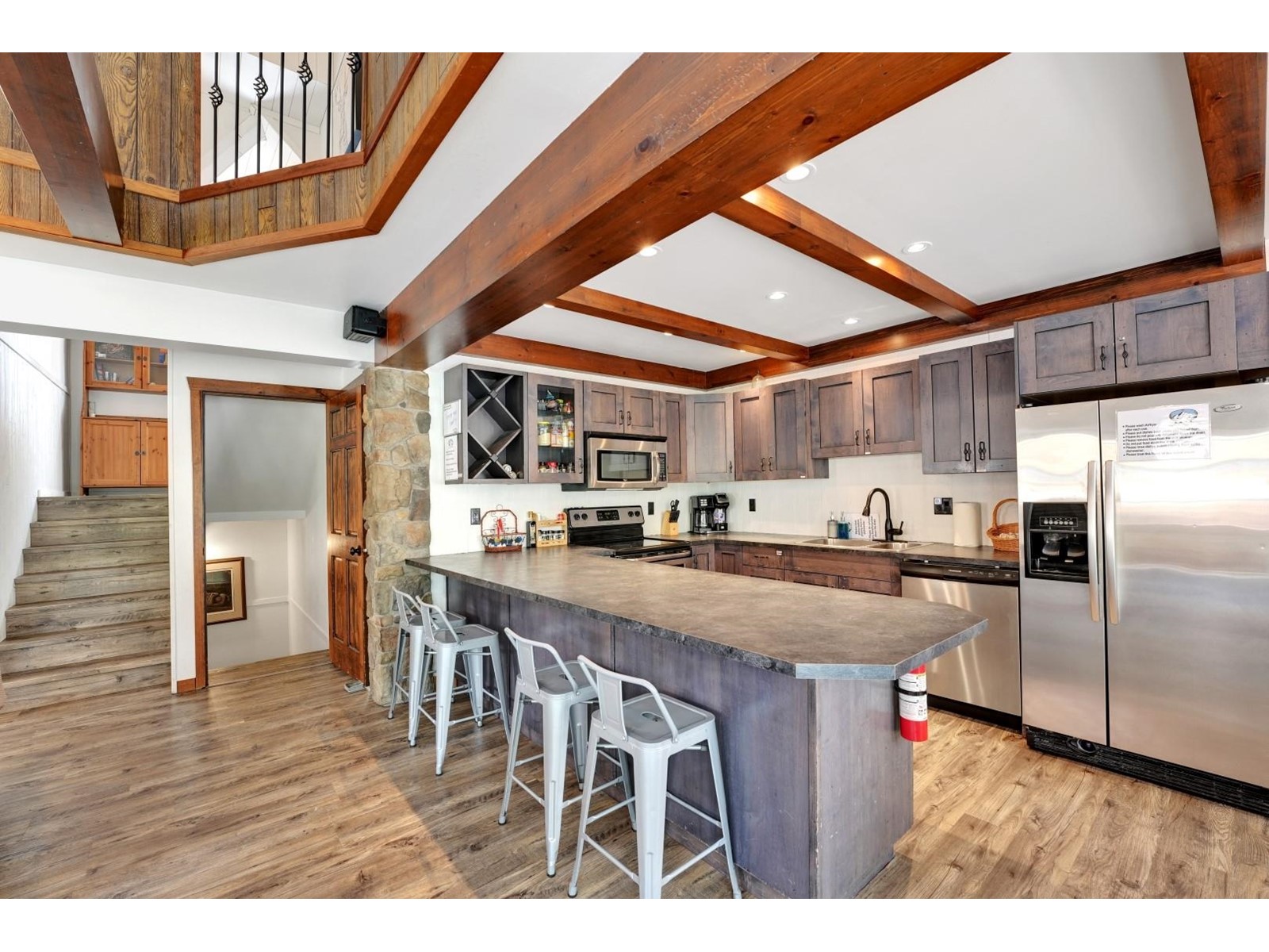 2 20919 Snowflake Crescent Property Photo 8