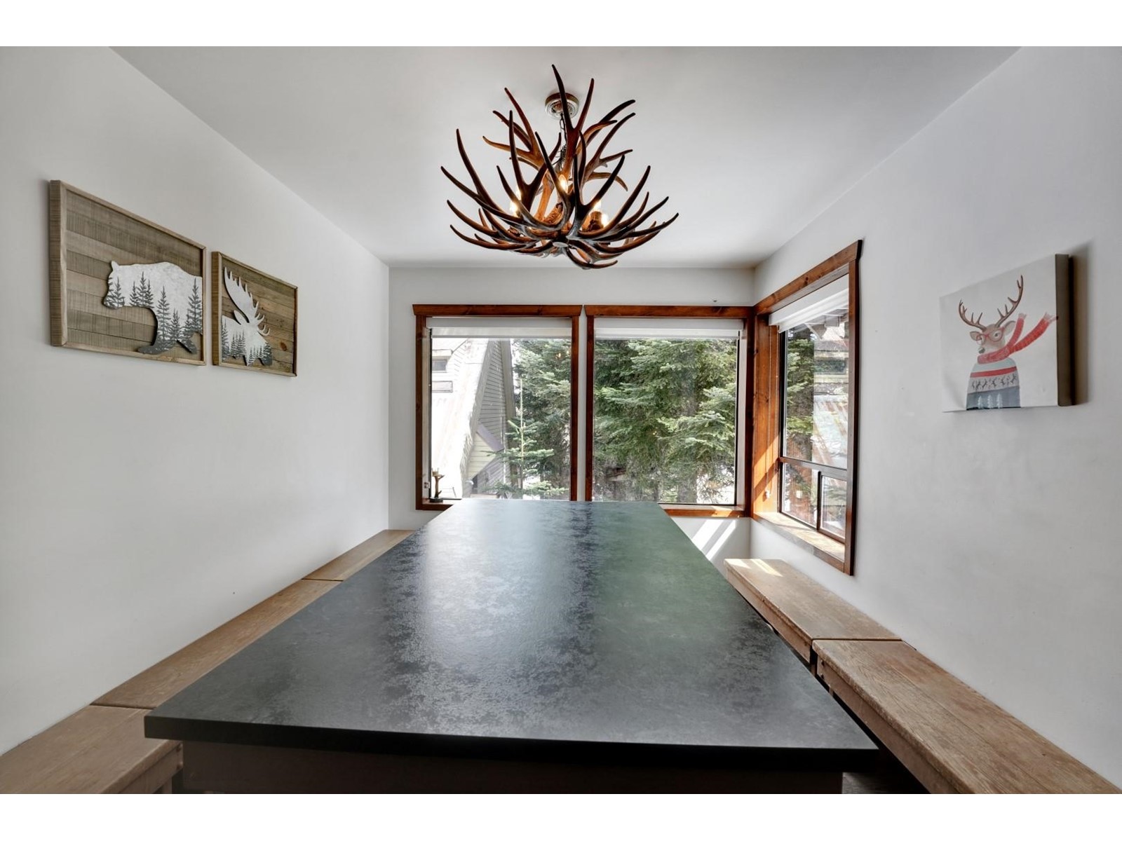 2 20919 Snowflake Crescent Property Photo 11