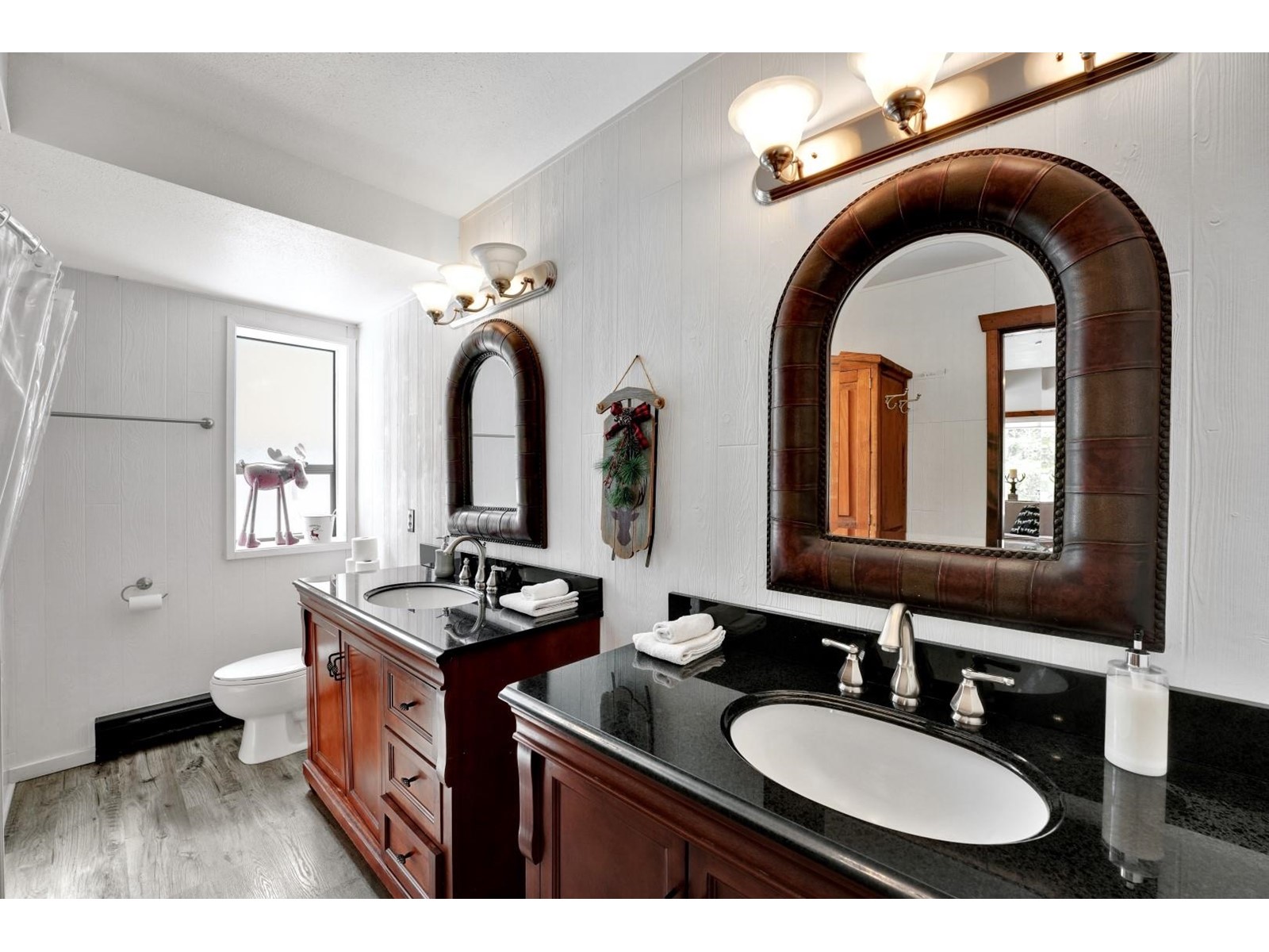 2 20919 Snowflake Crescent Property Photo 12