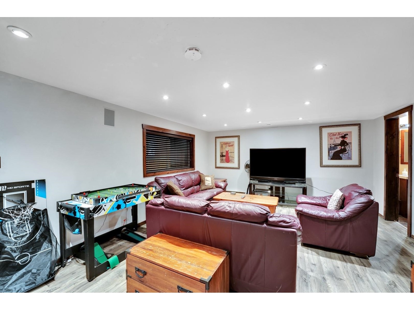 2 20919 Snowflake Crescent Property Photo 14