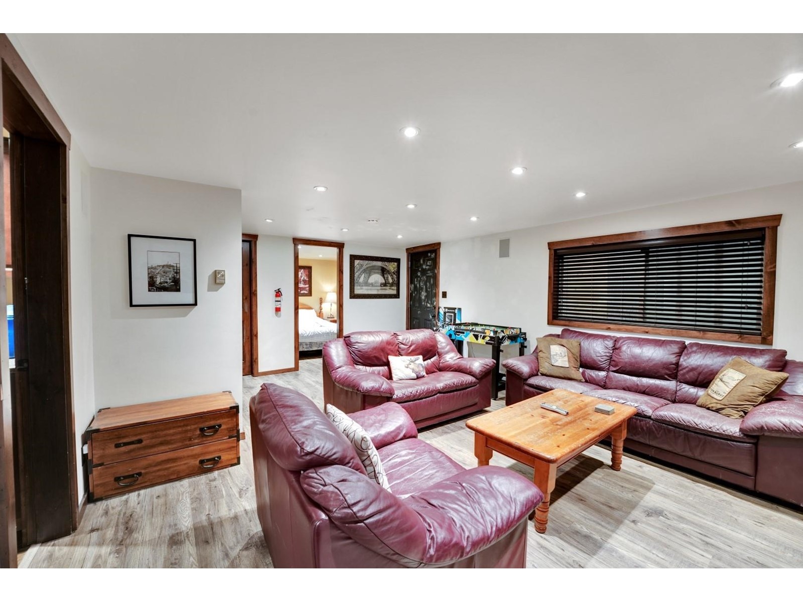 2 20919 Snowflake Crescent Property Photo 16