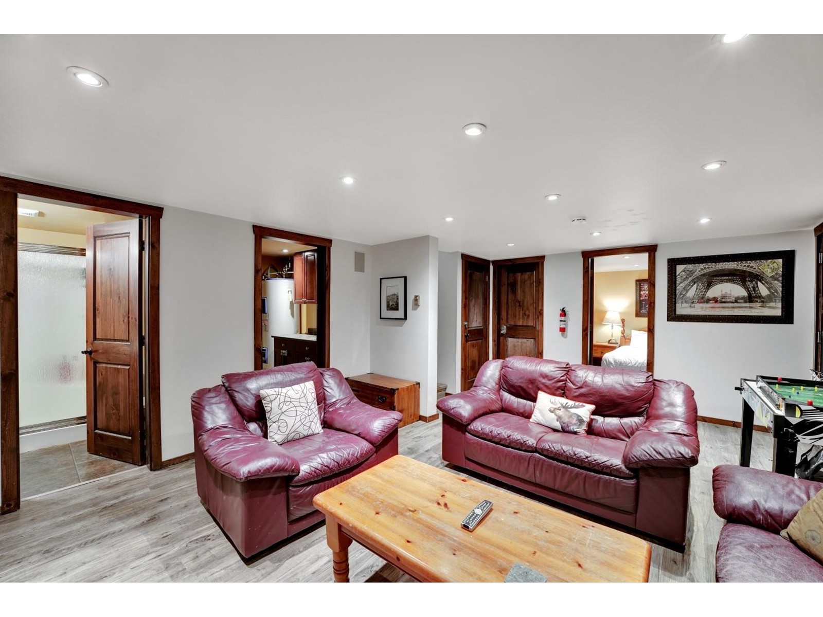 2 20919 Snowflake Crescent Property Photo 17