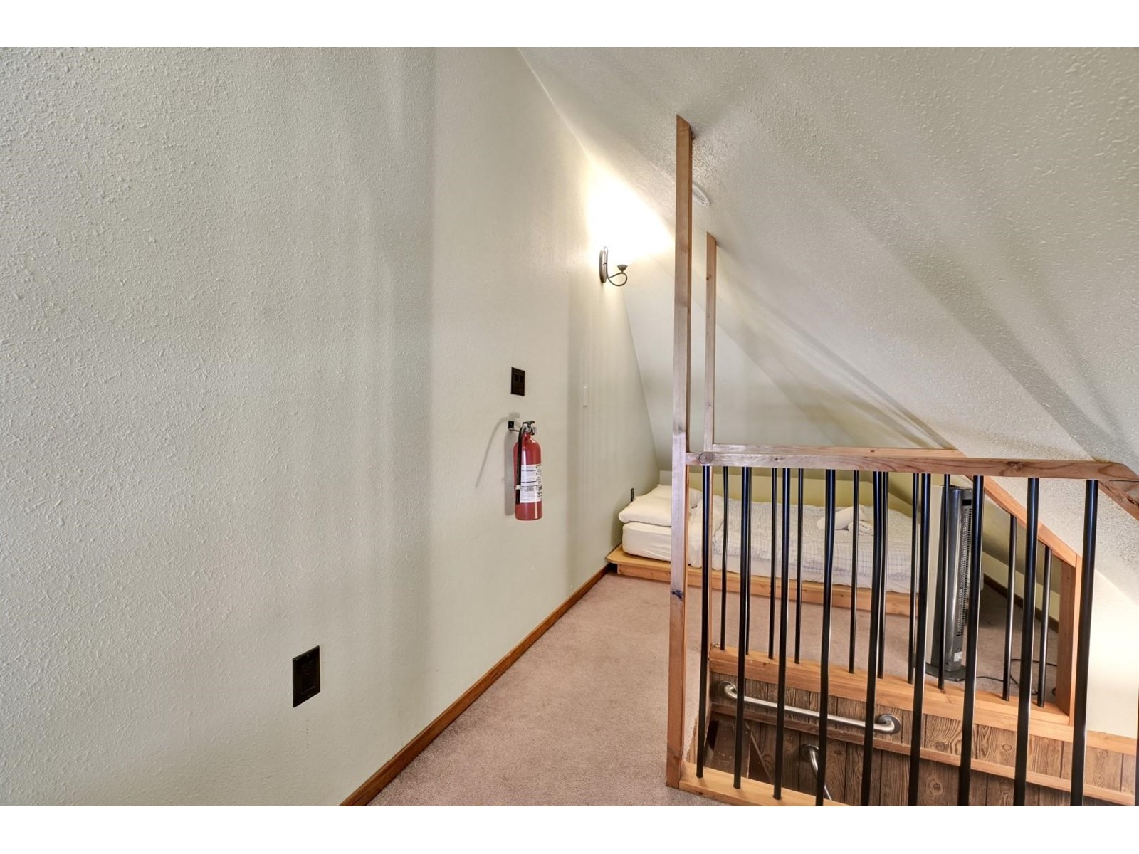 2 20919 Snowflake Crescent Property Photo 36