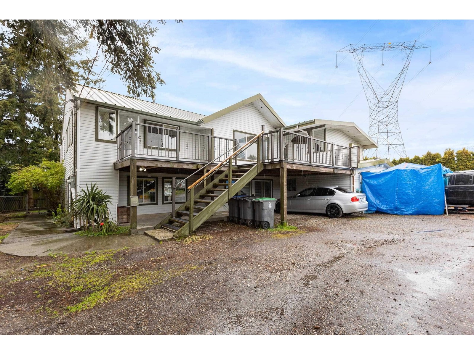 6129 126 STREET Property Photo 1