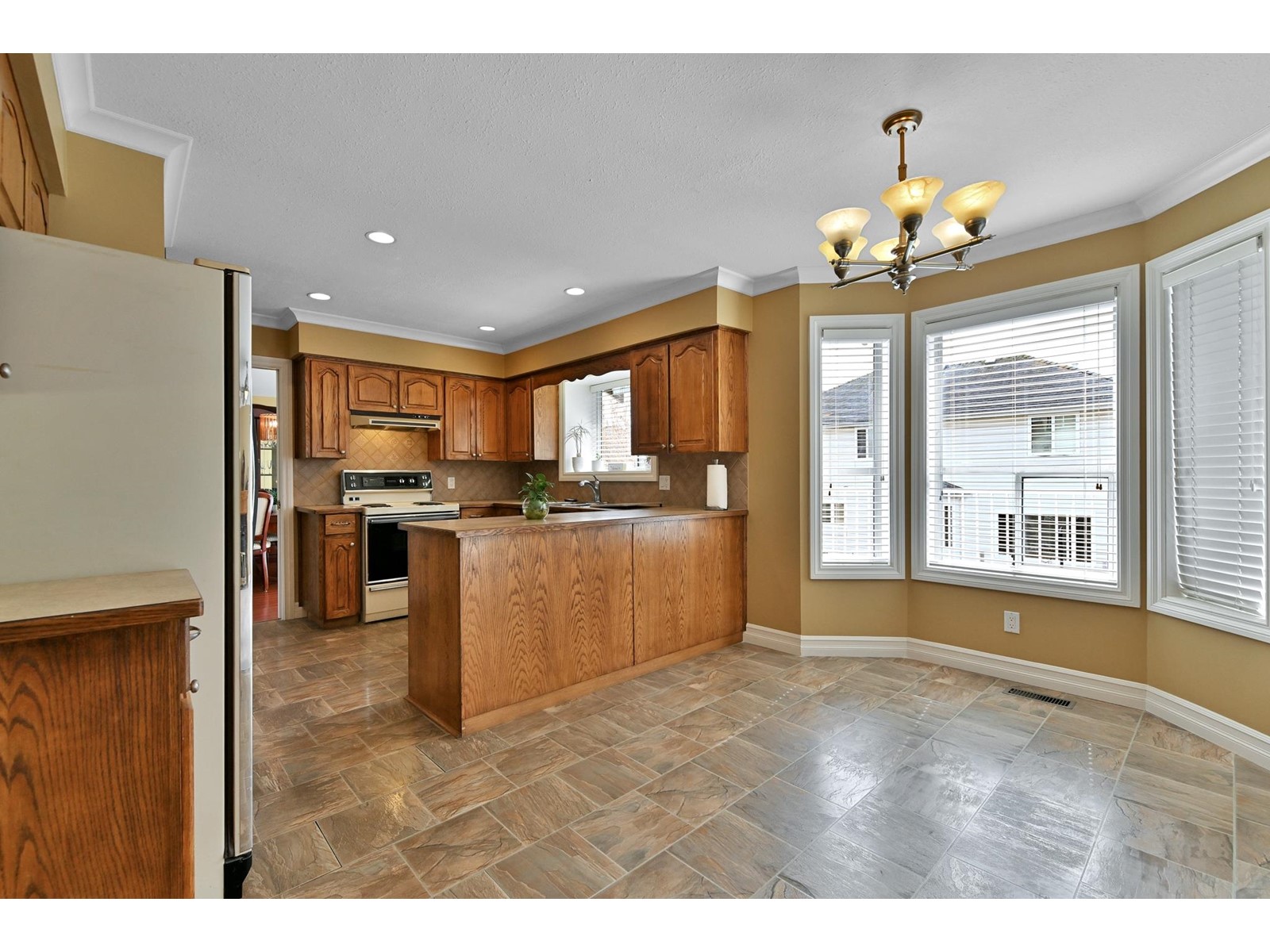 32186 Elkford Drive Property Photo 12