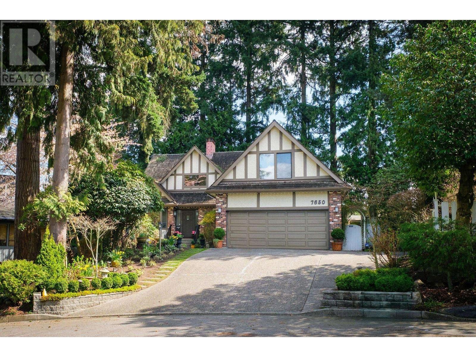 7650 BERKLEY STREET Property Photo 1