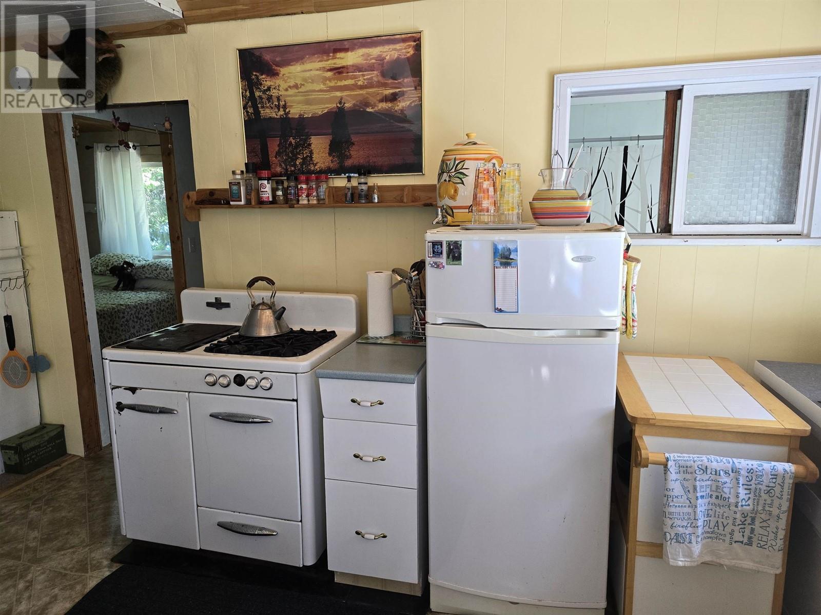 29200 Dahl Lake Road Property Photo 9