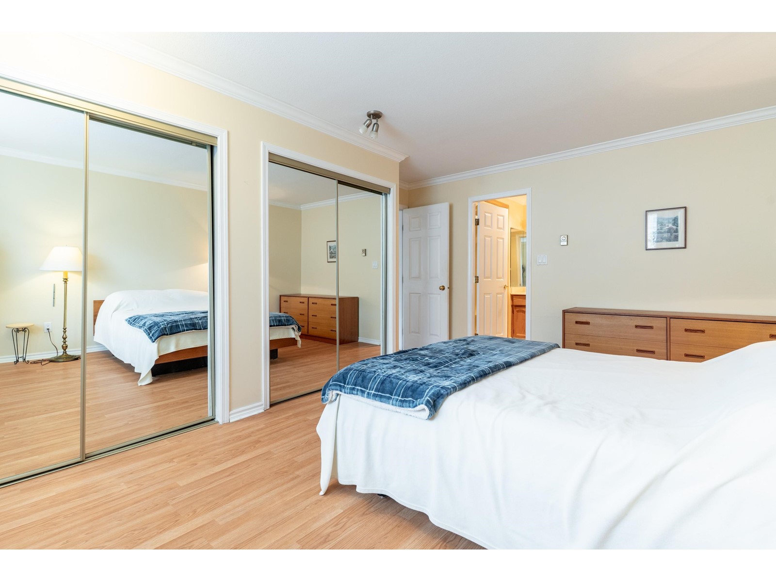 209 9109 154 Street Property Photo 19