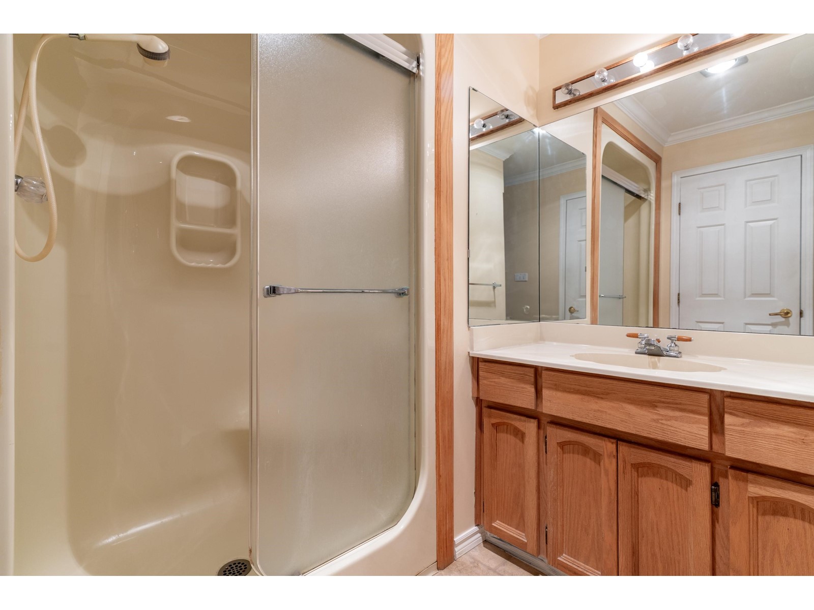 209 9109 154 Street Property Photo 21