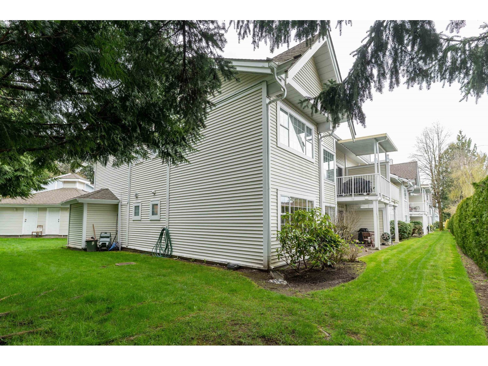 209 9109 154 Street Property Photo 28