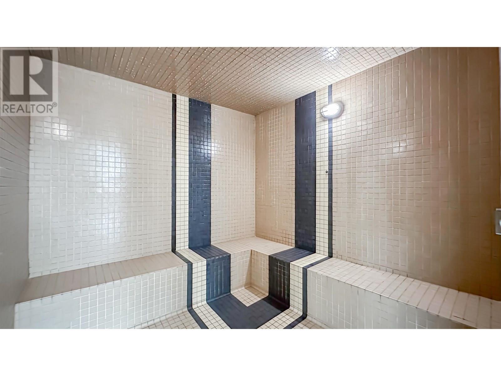 506 9180 Hemlock Drive Property Photo 24