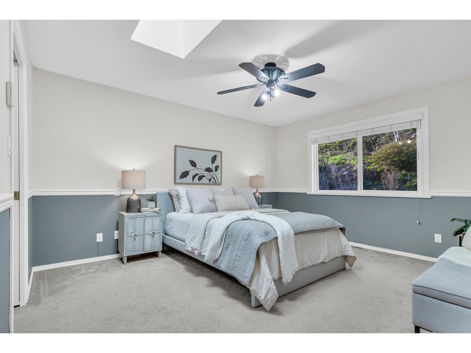35907 Regal Parkway Property Photo 9