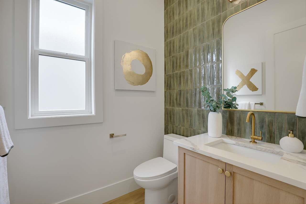 19660 75 Avenue Property Photo 5