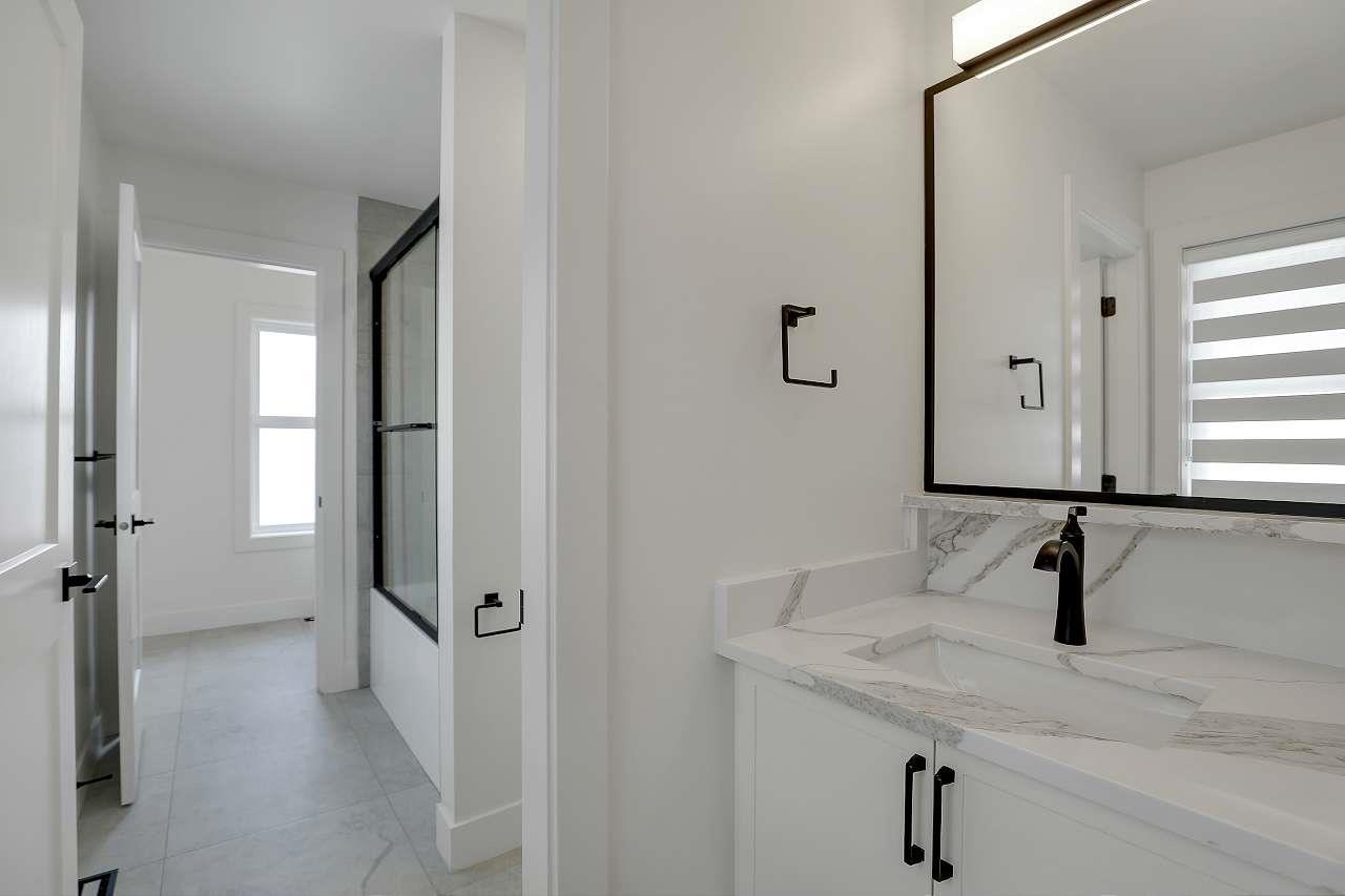 19660 75 Avenue Property Photo 23