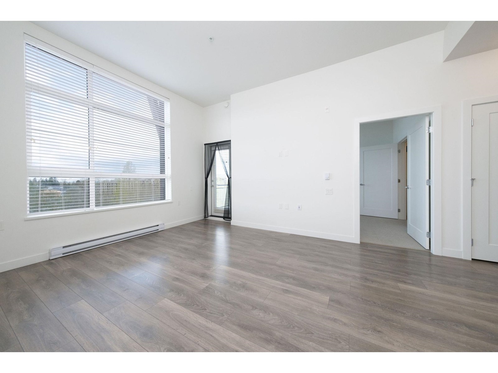 501 20829 77a Avenue Property Photo 8