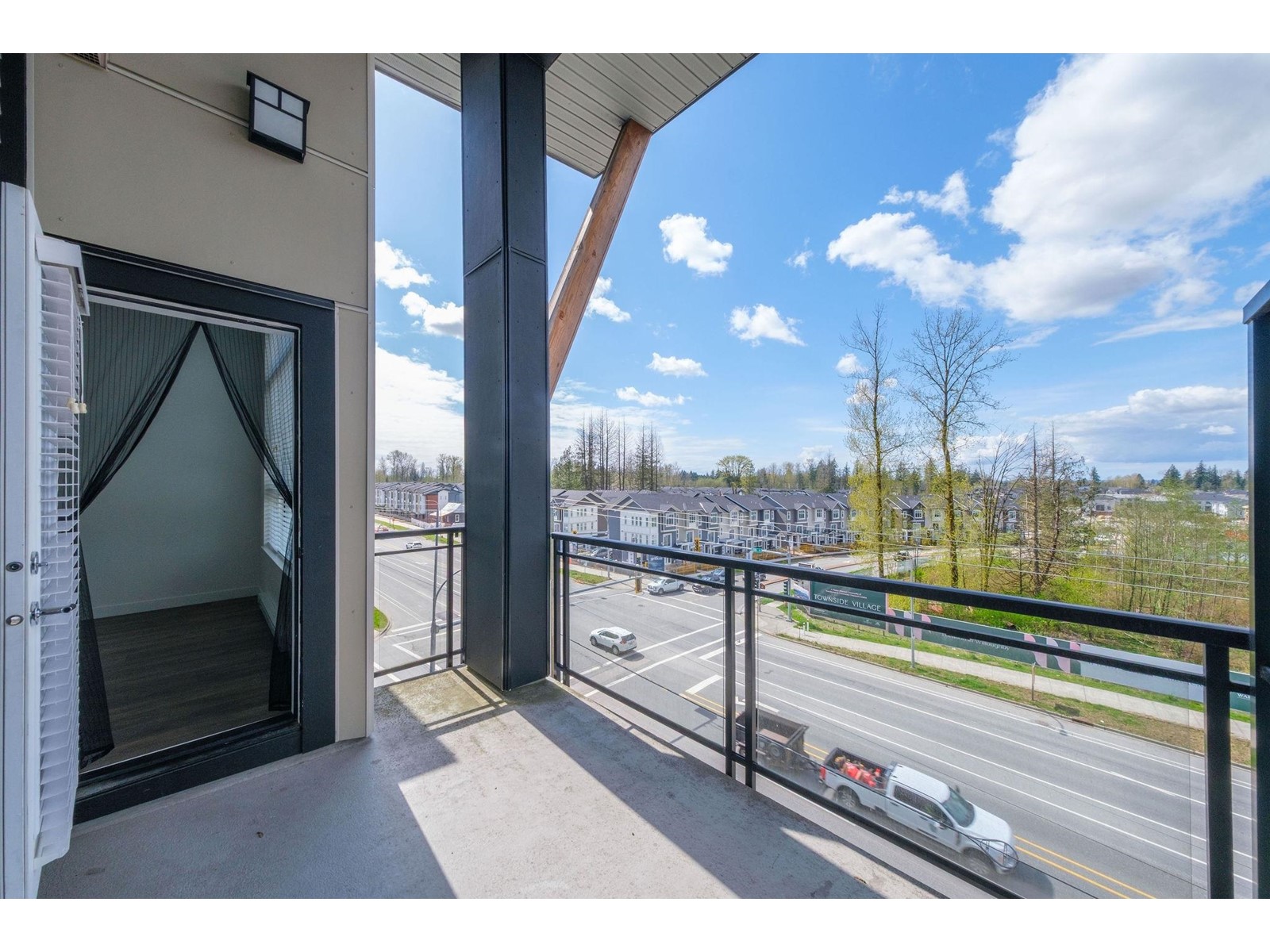 501 20829 77a Avenue Property Photo 14