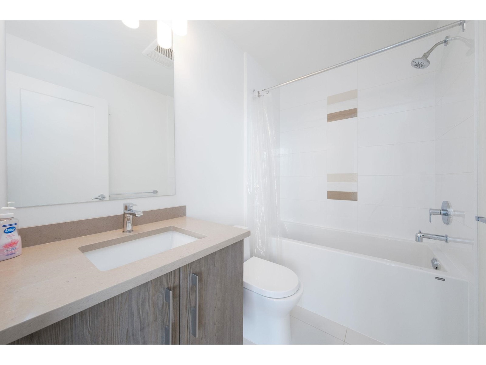 501 20829 77a Avenue Property Photo 23