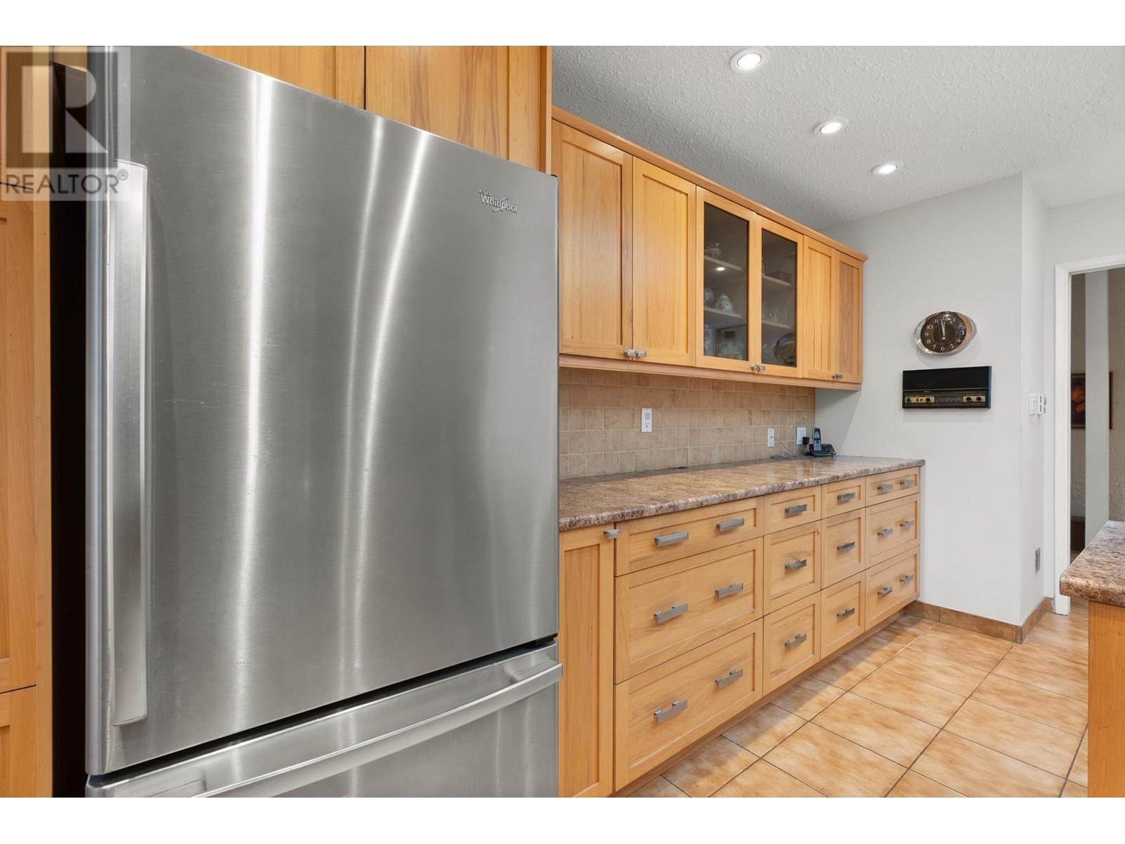 300 Loach Place Property Photo 15