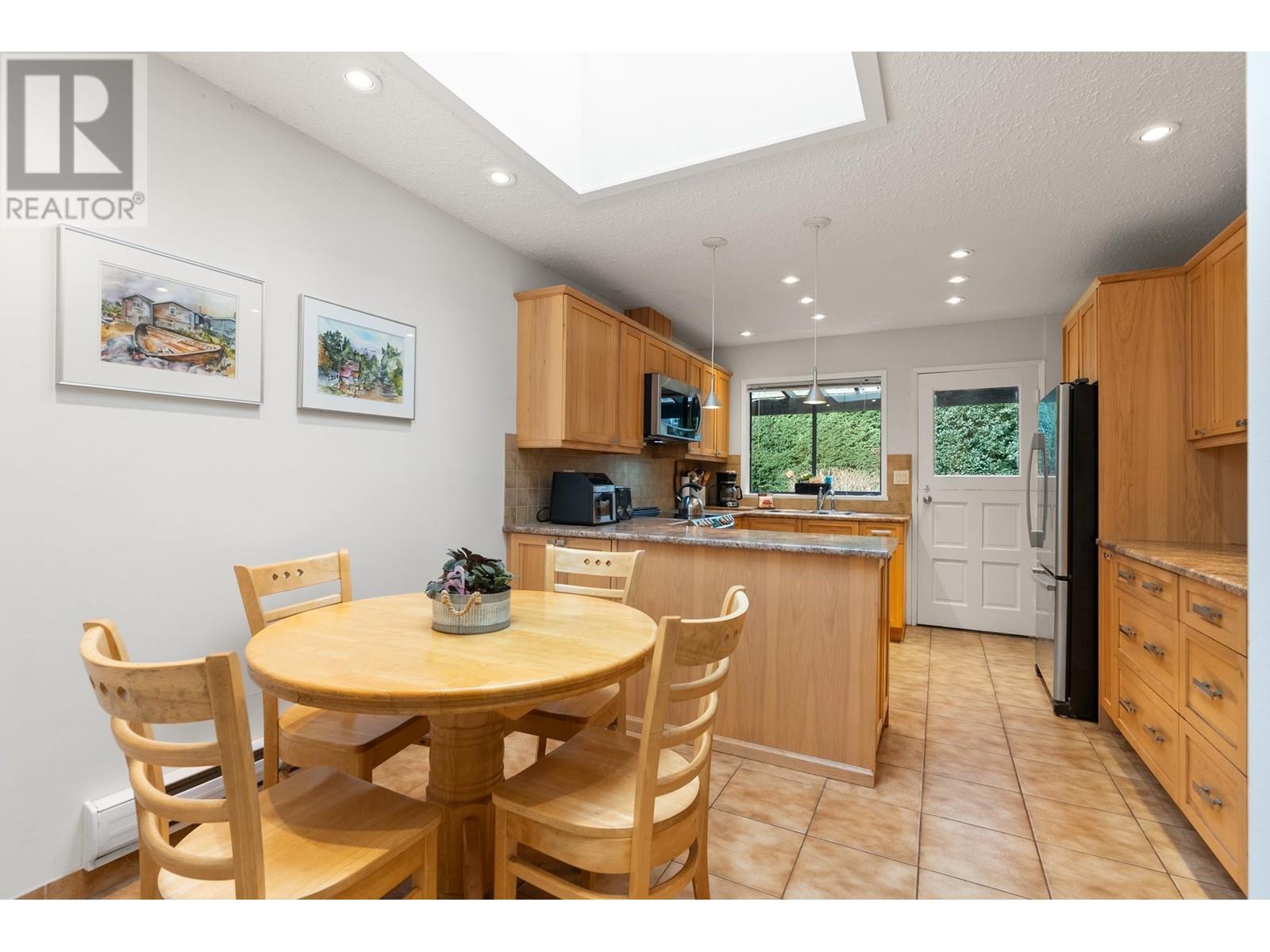300 Loach Place Property Photo 17