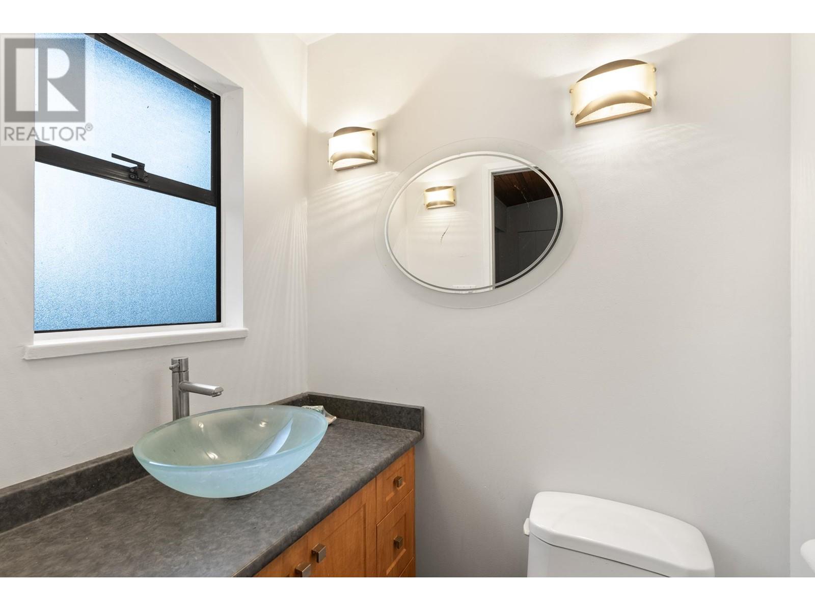 300 Loach Place Property Photo 24