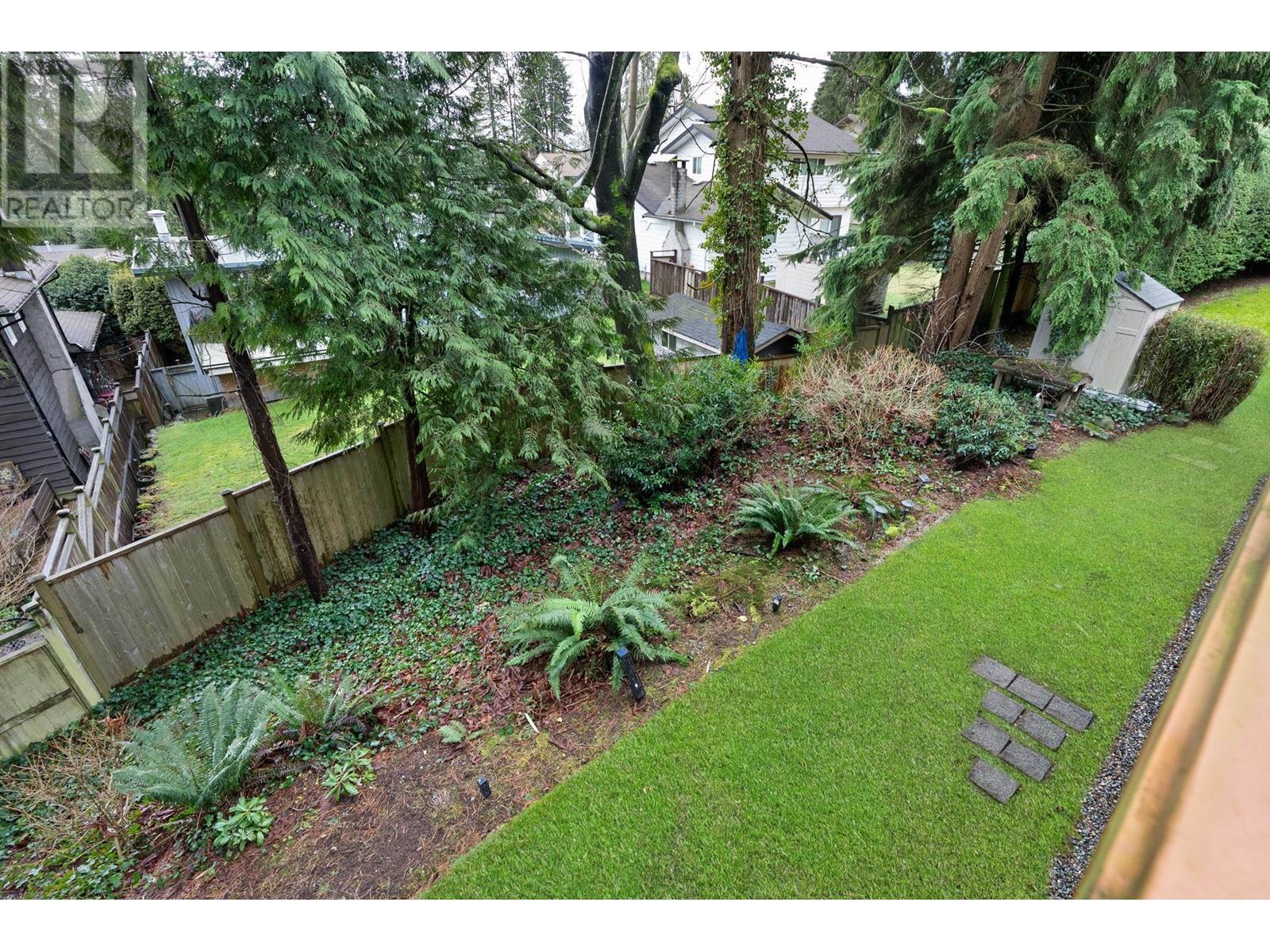 300 Loach Place Property Photo 31