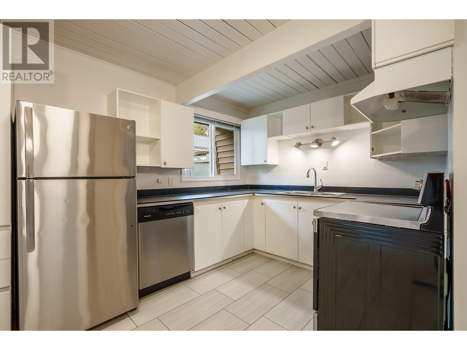 38890 Garibaldi Avenue Property Photo 21