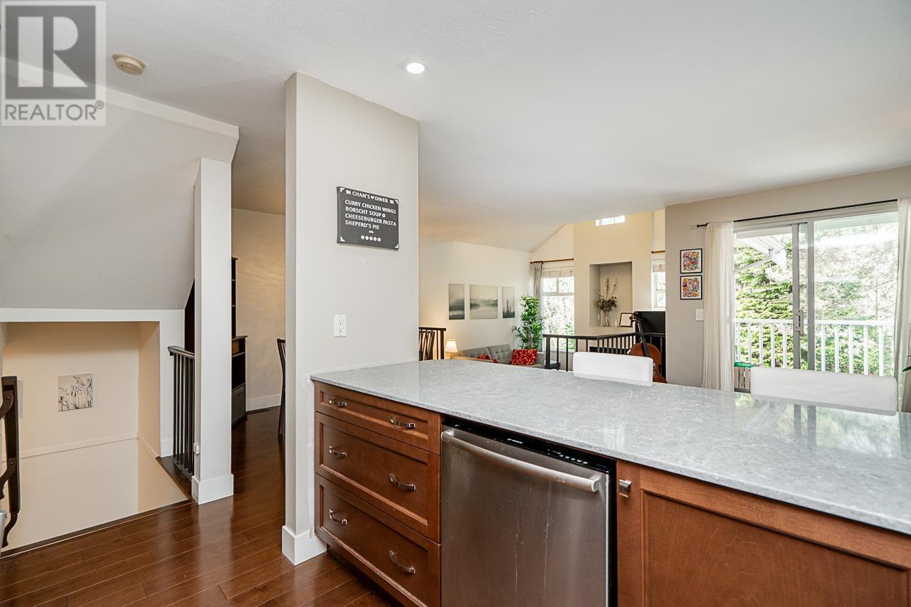 32 7488 Mulberry Place Property Photo 7