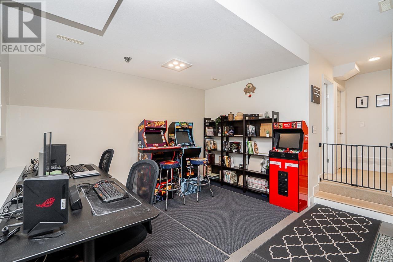 32 7488 Mulberry Place Property Photo 24