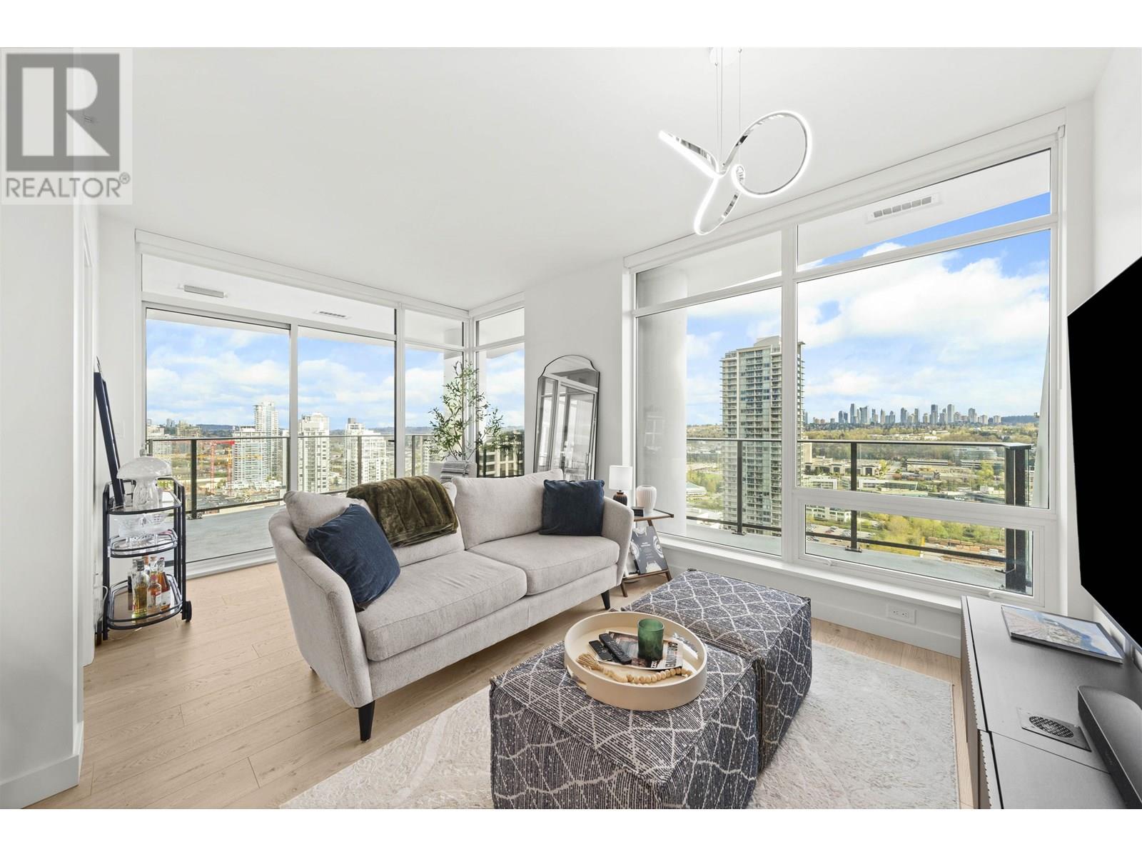 2609 2181 MADISON AVENUE Property Photo 1