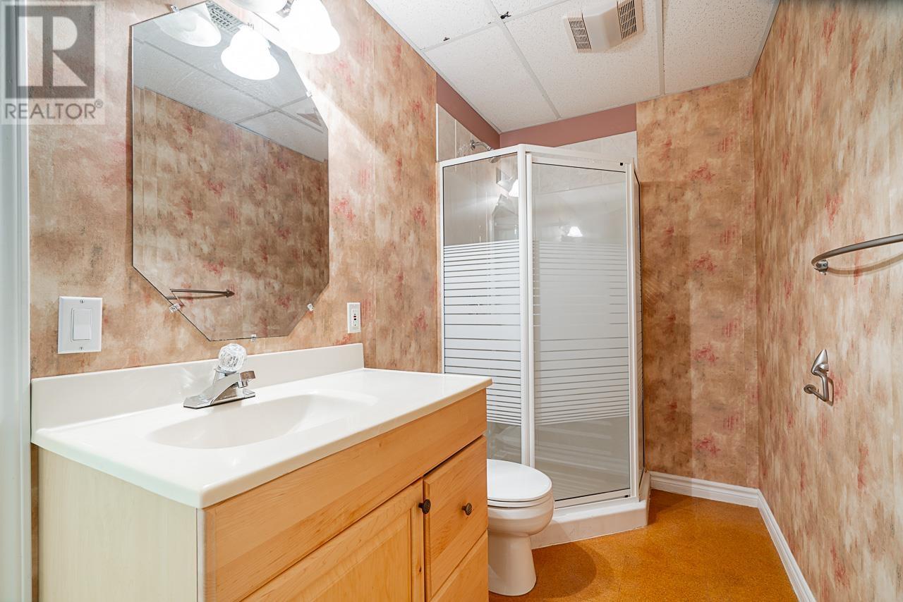 23819 Zeron Avenue Property Photo 32