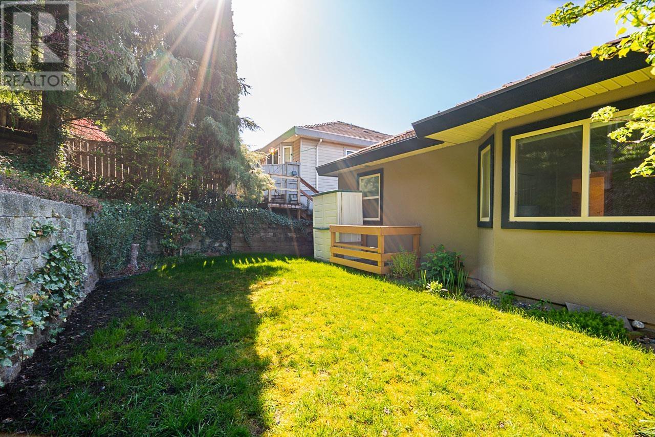 23819 Zeron Avenue Property Photo 37