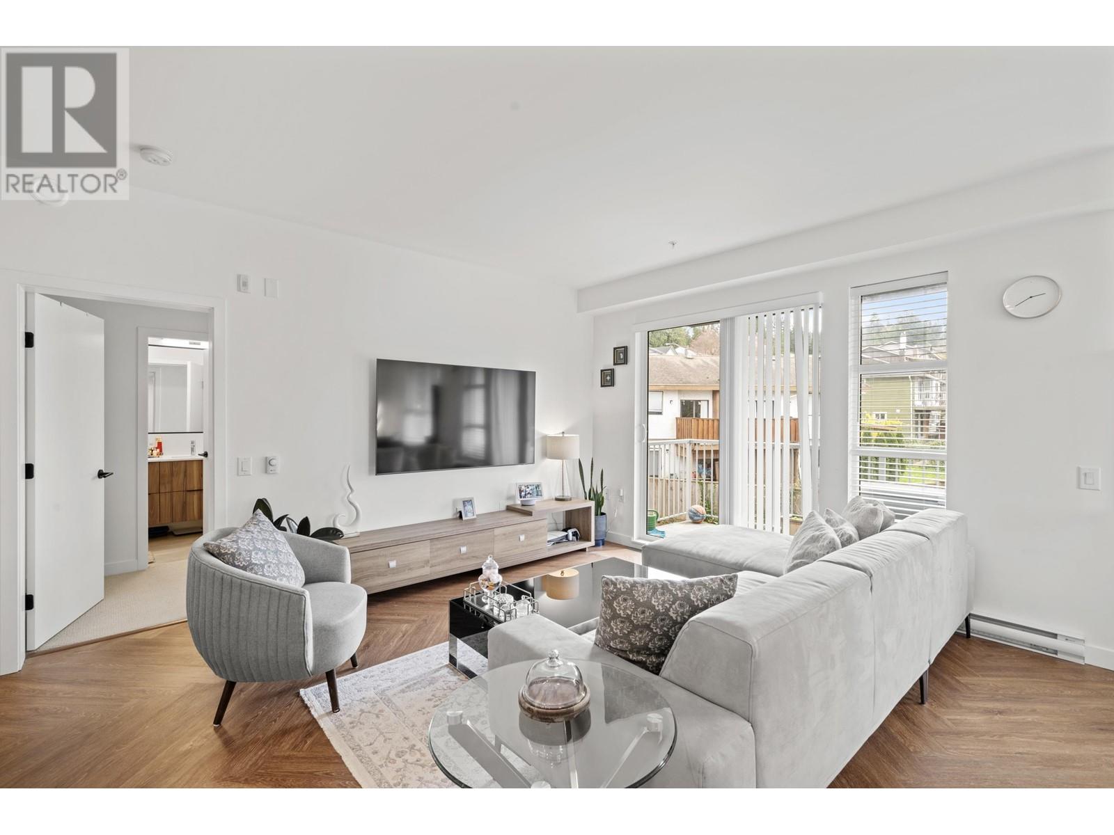 406 3229 St Johns Street Property Photo 14