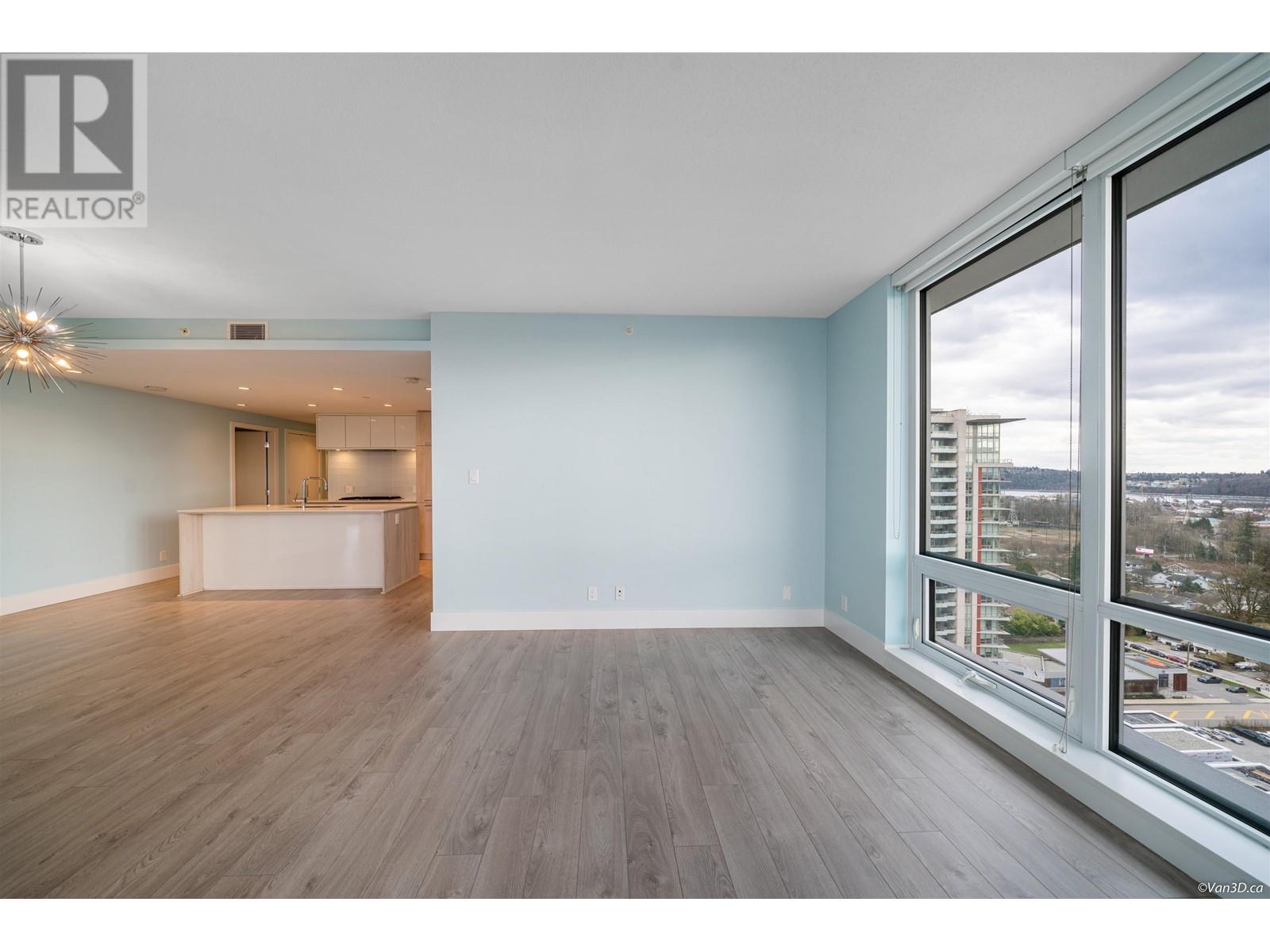 2106 680 Seylynn Crescent Property Photo 16