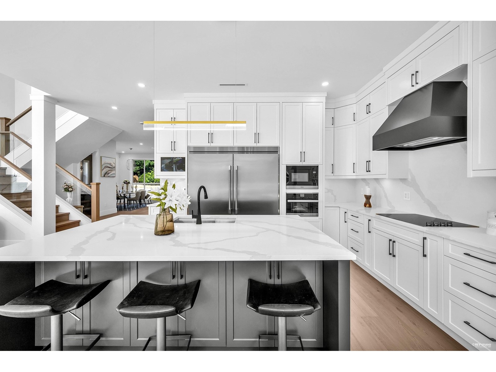 1829 146 Street Property Photo 10