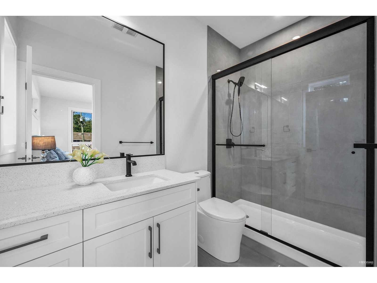 1829 146 Street Property Photo 24