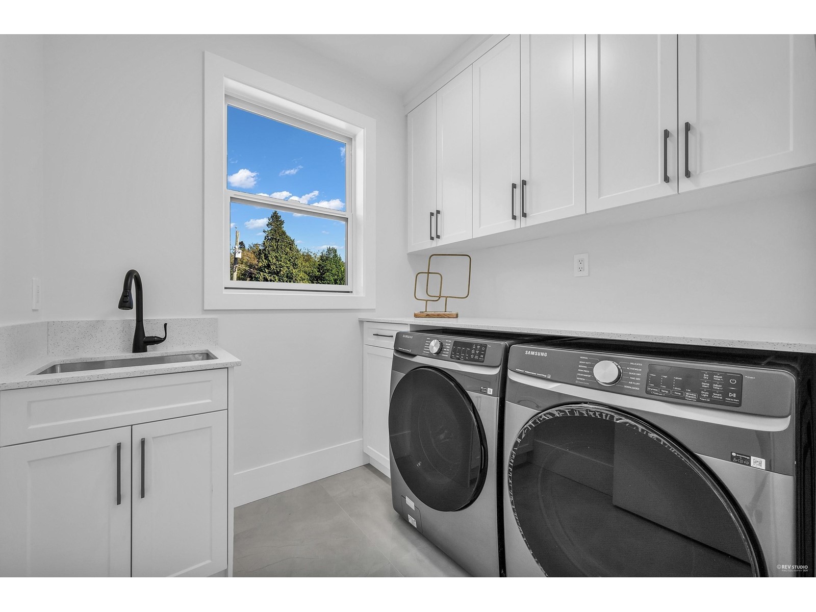 1829 146 Street Property Photo 26