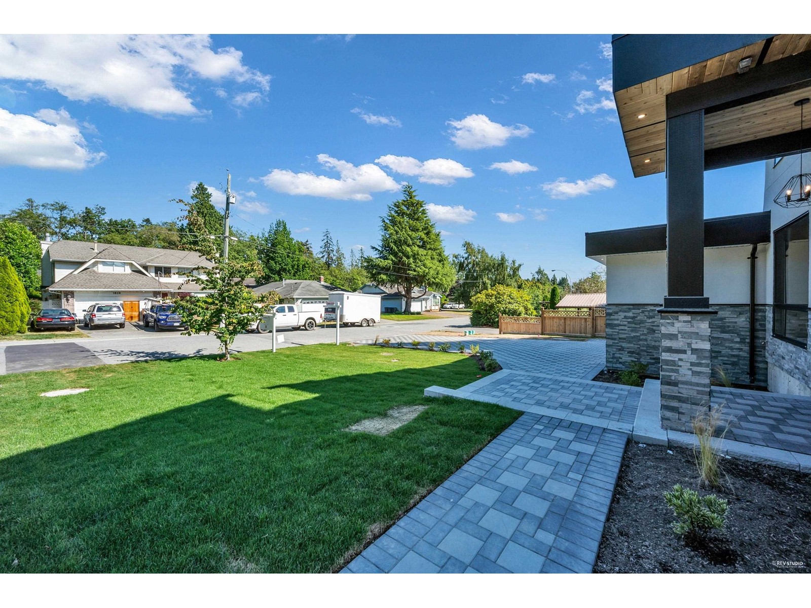 1829 146 Street Property Photo 31