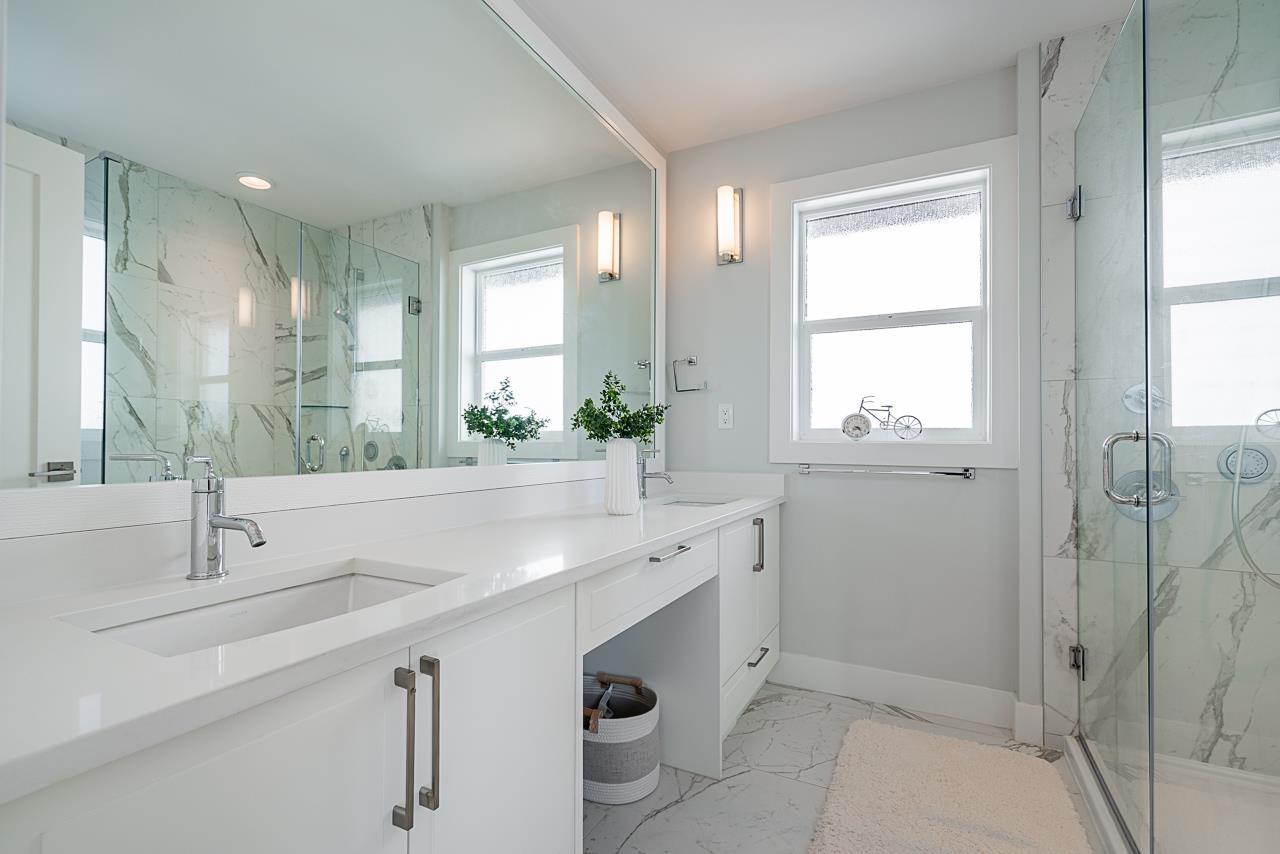 16470 21a Avenue Property Photo 17