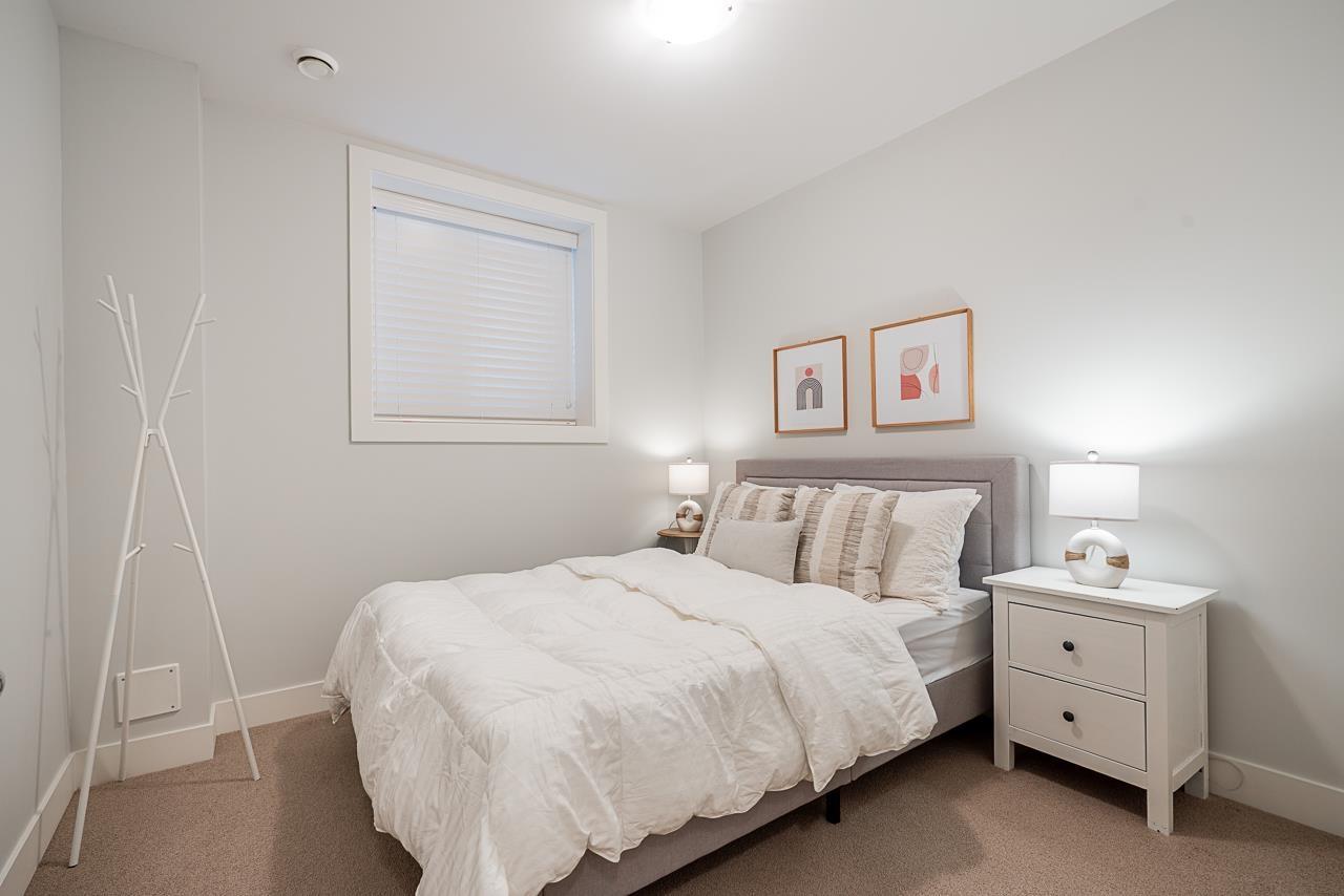 16470 21a Avenue Property Photo 28