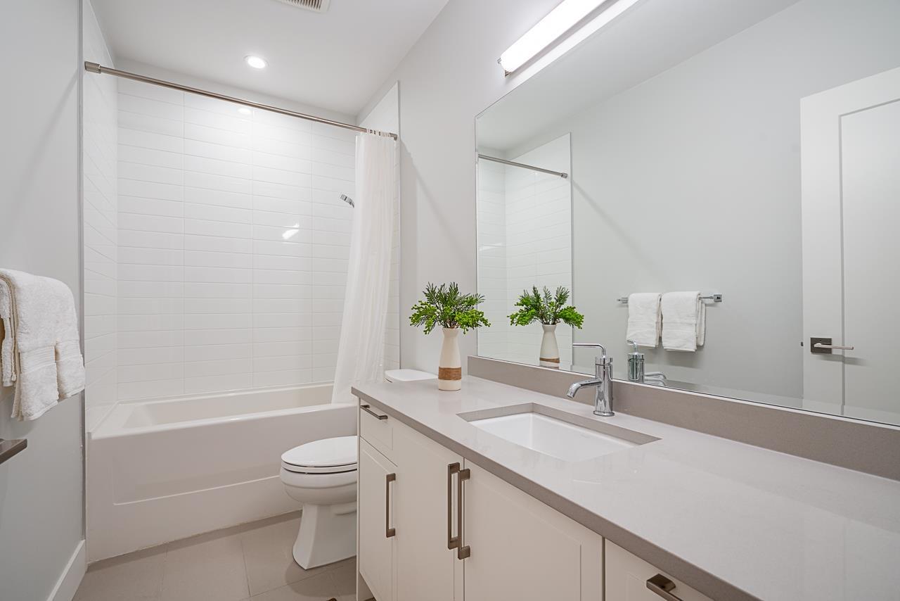 16470 21a Avenue Property Photo 29